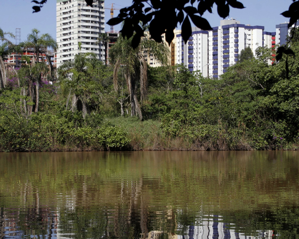 Brasilia, 22/04/05. DOCUMENTARIO AGUAS CLARAS.Parque ecologico. Foto: Joel Rodrigues.